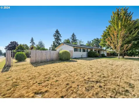 7813 Ne 122nd Avenue Vancouver WA 98682