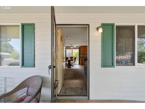 7813 Ne 122nd Avenue Vancouver WA 98682
