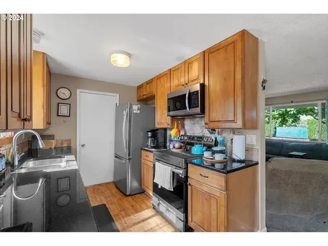 7813 Ne 122nd Avenue Vancouver WA 98682