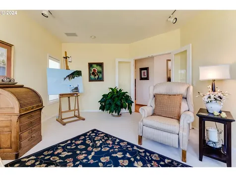 999 Old Orchard Lane Springfield OR 97477