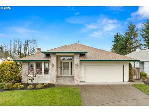 1922 Ne 158th Court Portland OR 97230