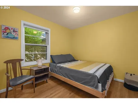 30 Ne Morgan Street Portland OR 97211