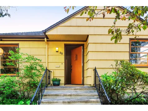 30 Ne Morgan Street Portland OR 97211
