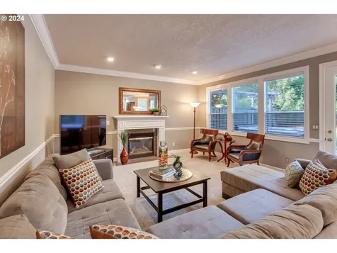 2370 NW 141st Place Portland OR 97229