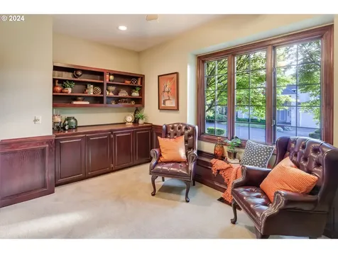 2370 NW 141st Place Portland OR 97229