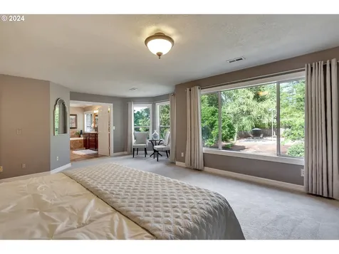 2370 NW 141st Place Portland OR 97229