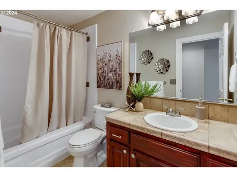 2370 NW 141st Place Portland OR 97229