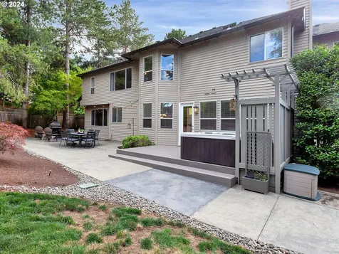 2370 NW 141st Place Portland OR 97229