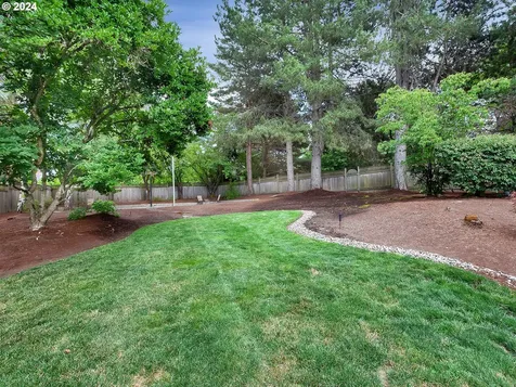 2370 NW 141st Place Portland OR 97229