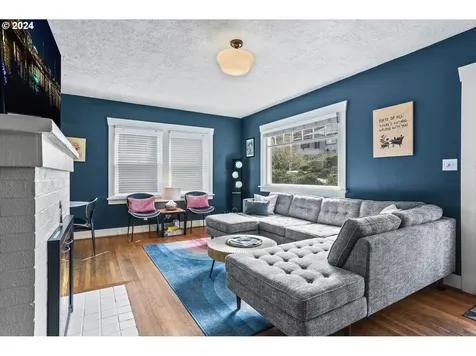 34 Se 71st Avenue Portland OR 97215