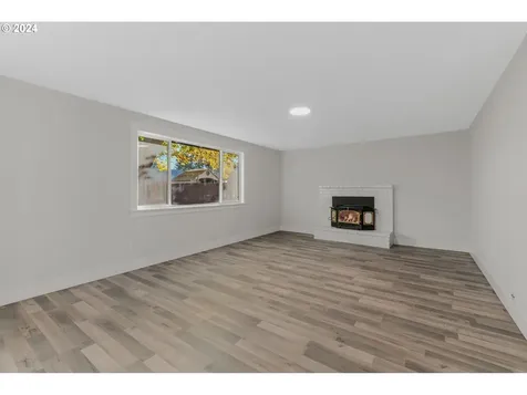 15807 SE 2nd Street Vancouver WA 98684