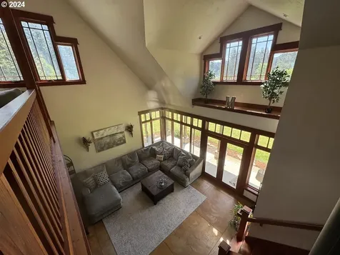 71828 London Weyerhaeuser Road Cottage Grove OR 97424