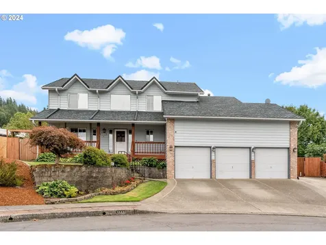 1646 Sw 26th Court Gresham OR 97080