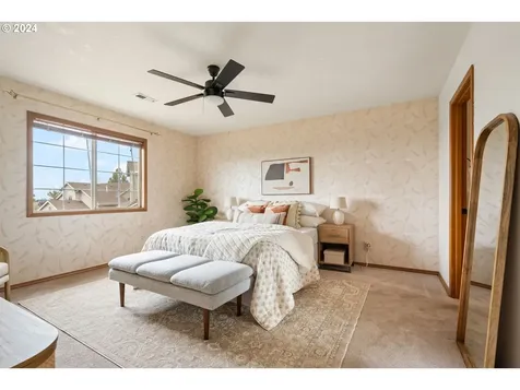 1646 Sw 26th Court Gresham OR 97080