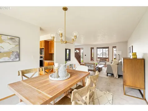 1646 Sw 26th Court Gresham OR 97080