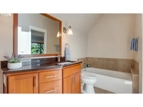 26820 Sw Petes Mountain Road West Linn OR 97068