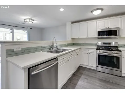 20695 SW Mabel Street Beaverton OR 97006