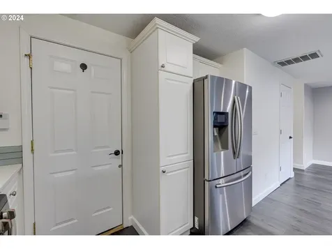 20695 SW Mabel Street Beaverton OR 97006