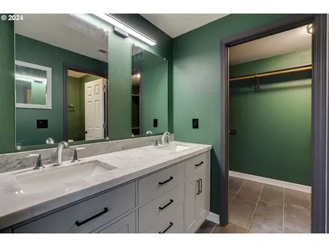 20695 SW Mabel Street Beaverton OR 97006