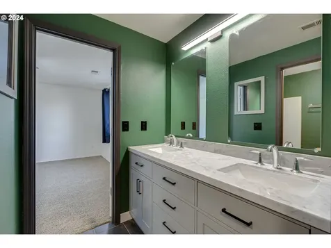 20695 SW Mabel Street Beaverton OR 97006