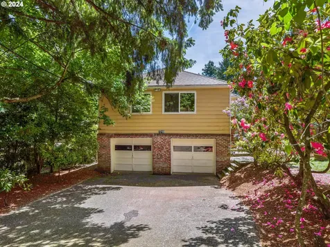 7210 Se Mill Street Portland OR 97215