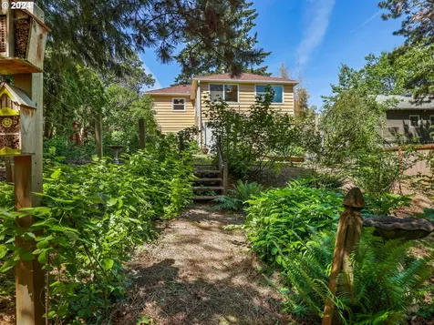 7210 Se Mill Street Portland OR 97215