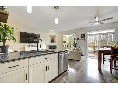 1605 Sw 6th Street Battle Ground WA 98604