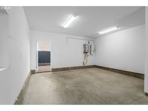 509 NE Ainsworth Street Portland OR 97211