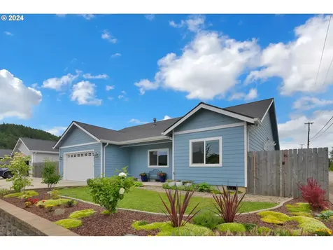 621 Harding Place Cottage Grove OR 97424