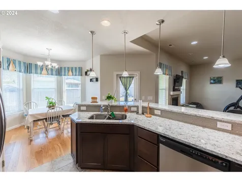 1841 Garfield Street North Bend OR 97459