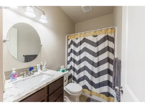 1841 Garfield Street North Bend OR 97459