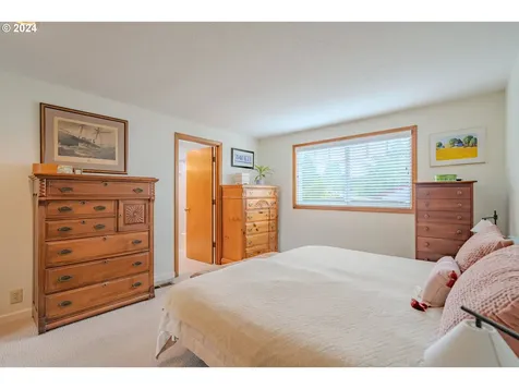 11601 NE 2nd Avenue Vancouver WA 98685
