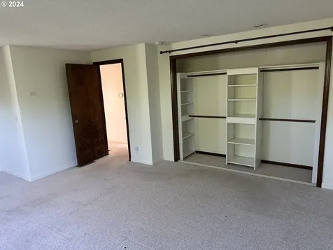 11601 NE 2nd Avenue Vancouver WA 98685