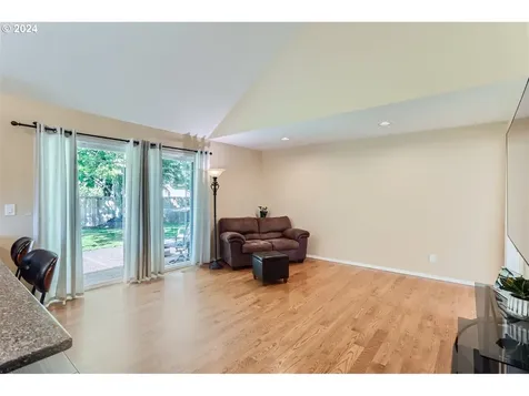 635 Sw 167th Avenue Beaverton OR 97006