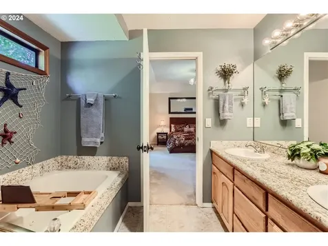 635 Sw 167th Avenue Beaverton OR 97006