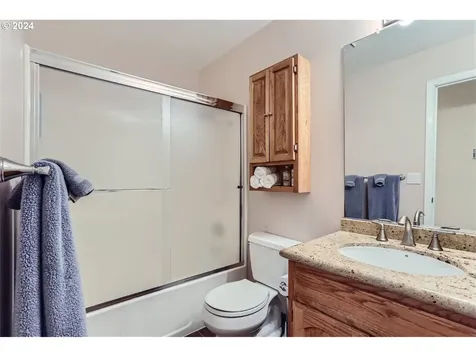 635 Sw 167th Avenue Beaverton OR 97006