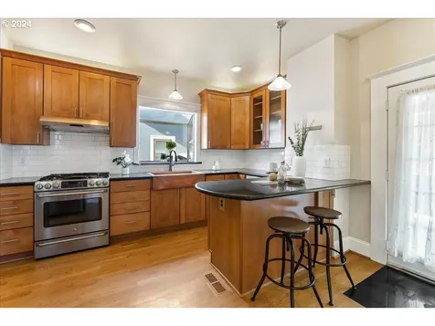 5838 N Haight Avenue Portland OR 97217