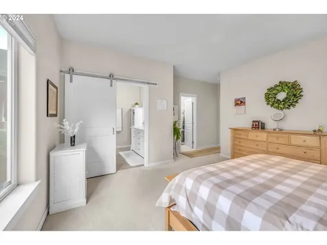 33955 Se Erika Court Scappoose OR 97056