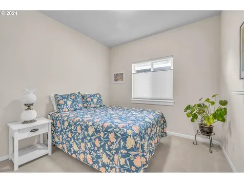 33955 Se Erika Court Scappoose OR 97056