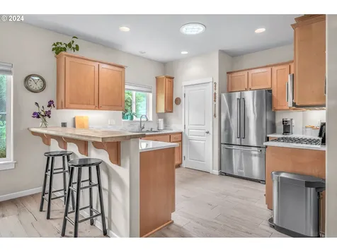 33955 Se Erika Court Scappoose OR 97056