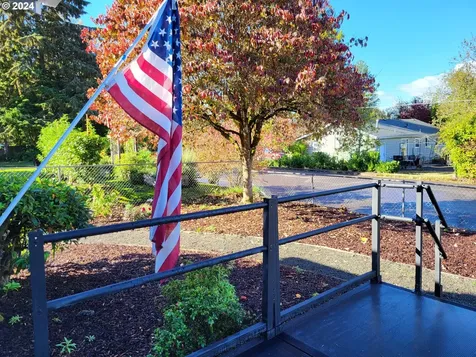 1331 Short Street West Linn OR 97068