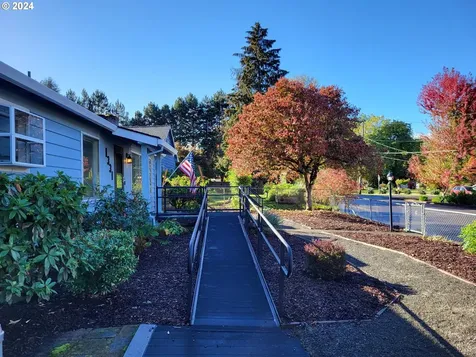 1331 Short Street West Linn OR 97068