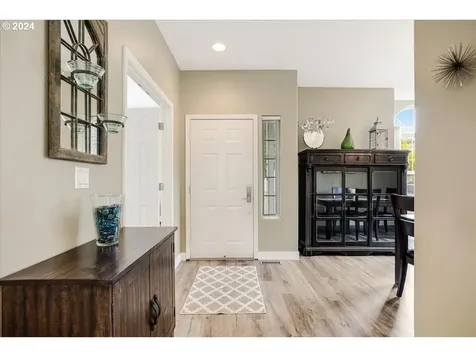 2119 Ne 52nd Avenue Hillsboro OR 97124