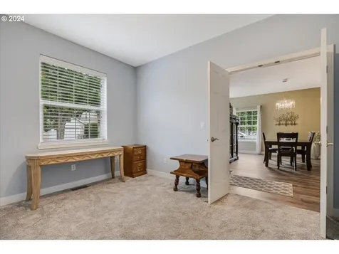 2119 Ne 52nd Avenue Hillsboro OR 97124