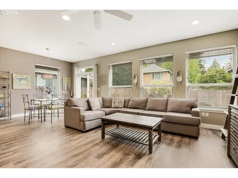 2119 Ne 52nd Avenue Hillsboro OR 97124
