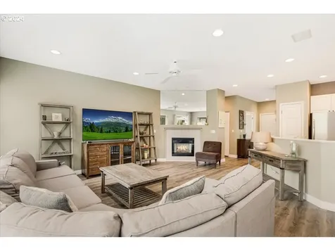2119 Ne 52nd Avenue Hillsboro OR 97124