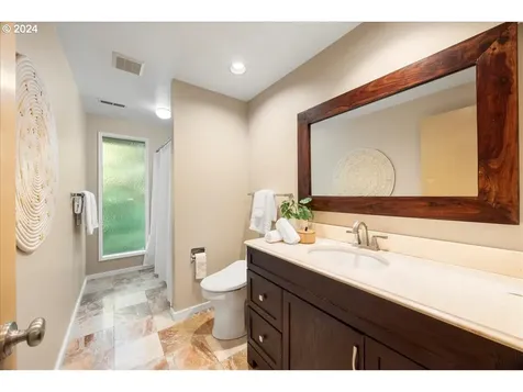 7430 SW Canyon Drive Portland OR 97225