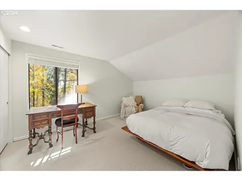 7430 SW Canyon Drive Portland OR 97225