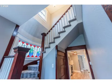 1475 Sherman Avenue North Bend OR 97459