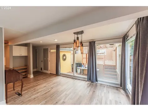 1475 Sherman Avenue North Bend OR 97459